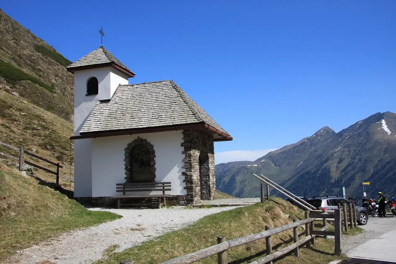 TPO Roofing: Expert Guide to Installation and Benefits